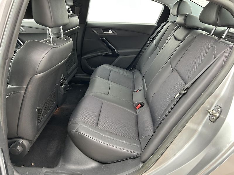 Peugeot 508 2.0 HDI - fotka 7 z 26
