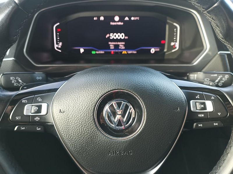 Volkswagen Tiguan Allspace (2019) 2,0 BiTDI 4Mot. DSG R-Line NT - fotka 11 z 30