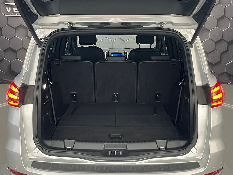 Ford S-MAX 2.5 HEV ST-Line - fotka 42 z 75