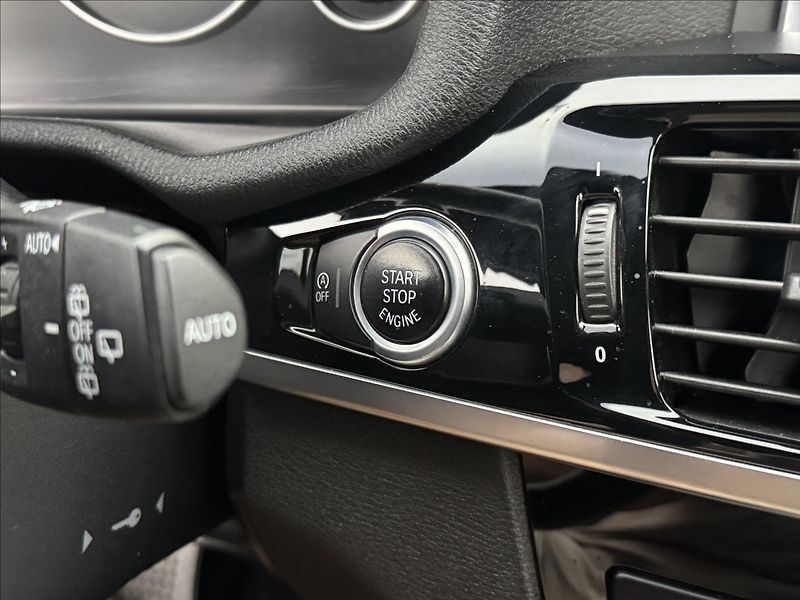 BMW X3 3,0 4X4 M NAVI ROZVODY KAMERA - fotka 16 z 43