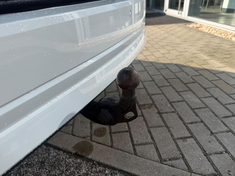 Škoda Octavia Style 2.0 TDI 110kW DSG Combi - fotka 25 z 25