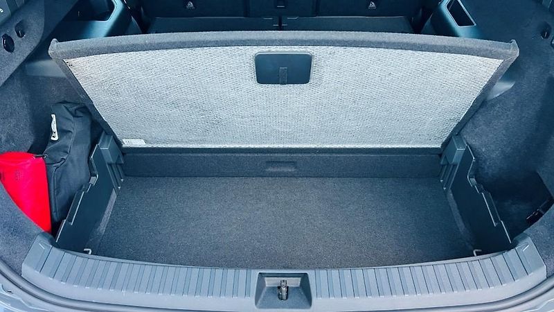 Volkswagen Tayron (2026) 1.5 eTSI 110 kW DSG7 7míst  - fotka 19 z 53