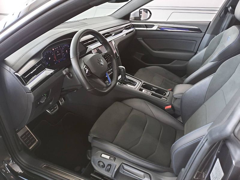 Volkswagen Arteon Shooting Brake (2023) R 2.0 TSI 4Motion (235kW/320k) - fotka 6 z 29