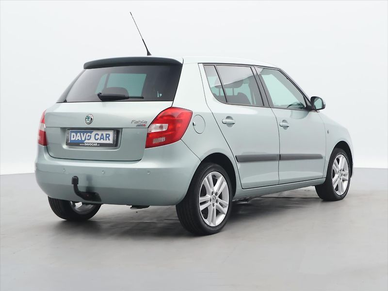 Škoda Fabia 1.2 i 51kW Elegance Sport CZ - fotka 7 z 31