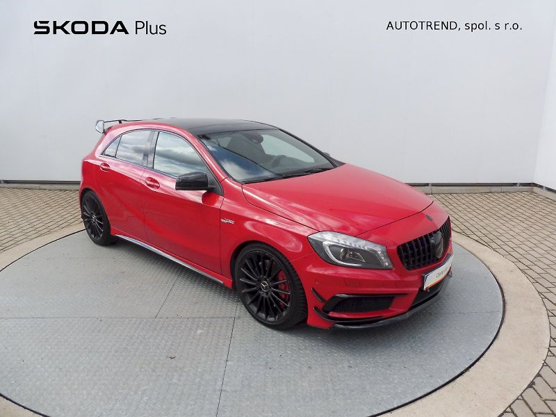Mercedes-Benz Třídy A (2013) A45 AMG 2,0 265kW 4MATIC Perfo - fotka 25 z 25