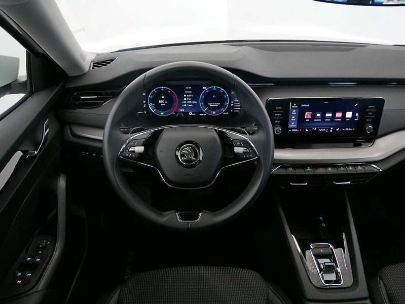 Škoda Octavia - fotka 16 z 24