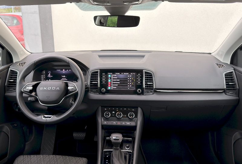 Škoda Karoq (2025) SEL TS 110/1.5 A7F - fotka 25 z 27