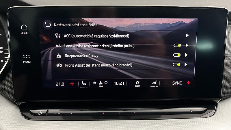 Škoda Octavia 1.5 TSI Style Combi - fotka 24 z 27