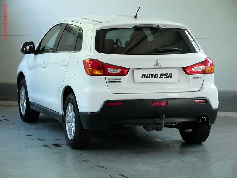 Mitsubishi ASX (2011) 1.6 MIVEC, ČR, AC, tempo - fotka 6 z 20