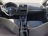 Volkswagen Golf (2009) 1.6i, Trendline - náhled 8
