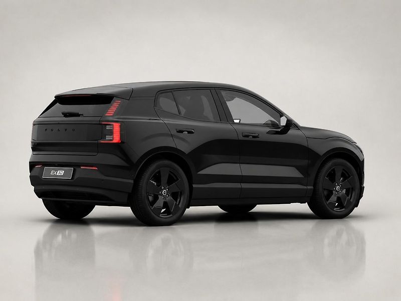 Volvo EX30 (2026) P8 AWD ULTRA BLACK EDITION   - fotka 7 z 15