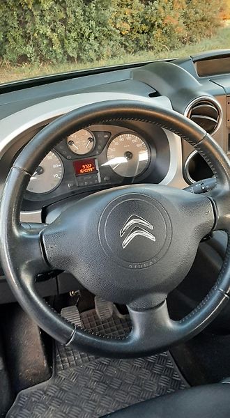 Citroën Berlingo (2015) CitroënBerlingoXTR1.6 HDi 84kW - fotka 9 z 12
