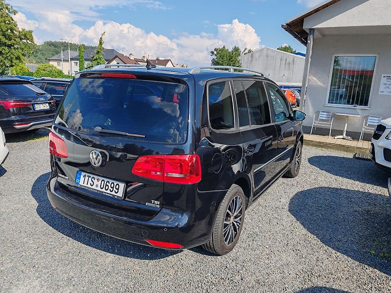 Volkswagen Touran 1.4 TSI CNG - fotka 5 z 22
