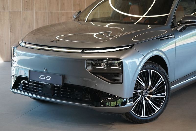 Xpeng G9 (2026) AWD Performance - 575 HP !!! - fotka 4 z 38