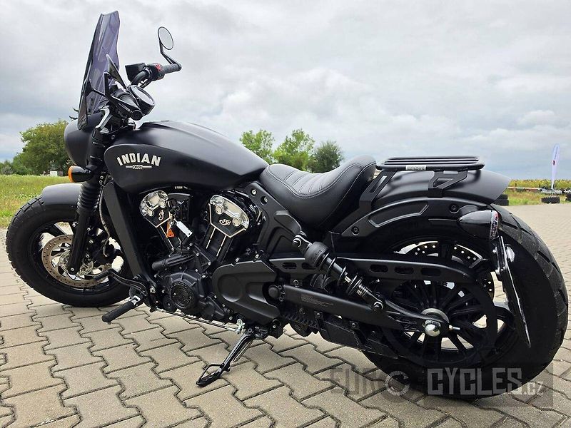 Indian (2018) Scout Bobber - fotka 9 z 15