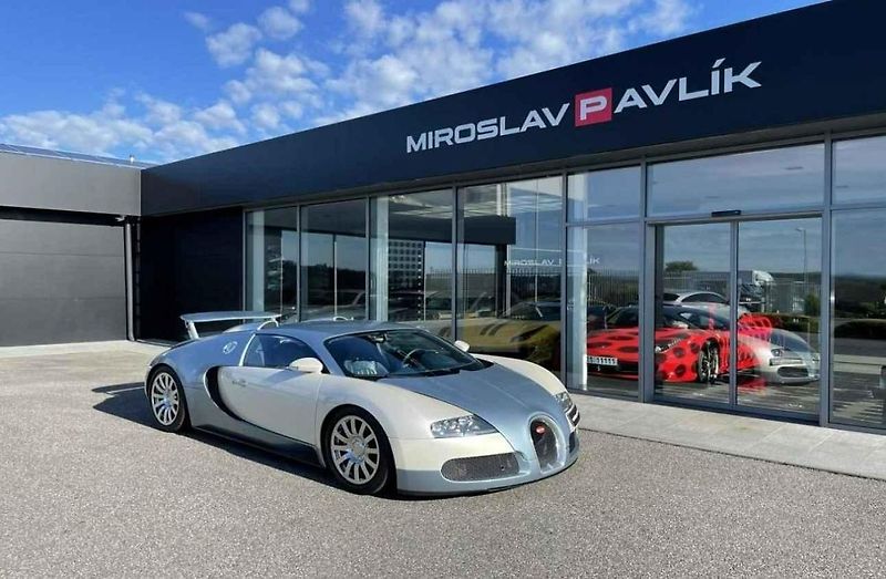 Bugatti Veyron Super Sport.