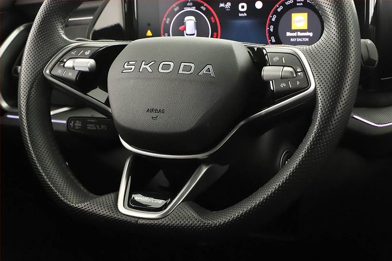 Škoda Kodiaq (2025) 2.0 TDI, Sportline - fotka 20 z 20