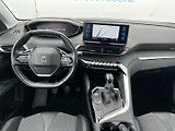Peugeot 5008 (2021) 1.2PT 96kW! Allure! Tažné! LED - náhled 14