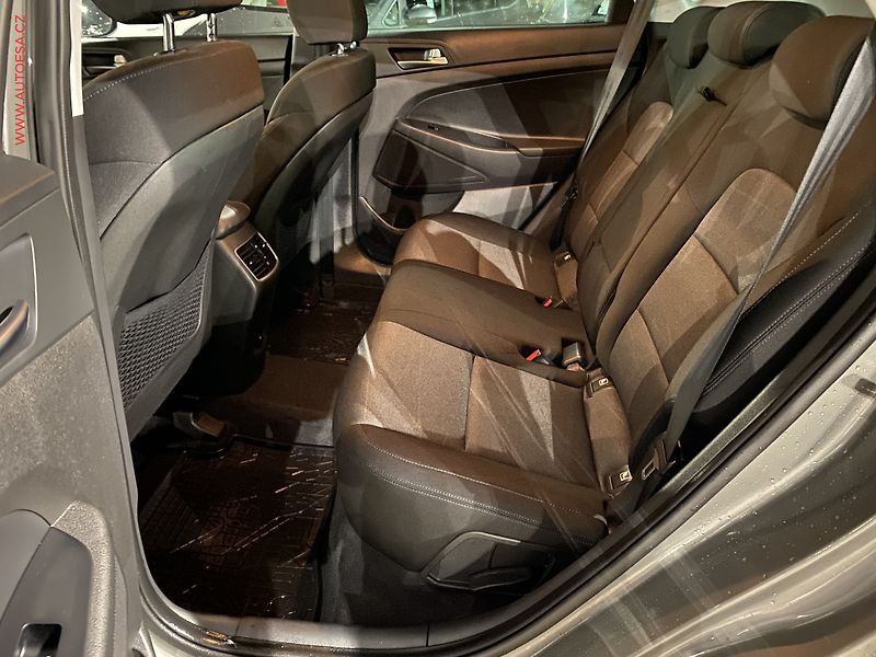 Hyundai Tucson (2018) 1.6CRDi, ČR, Navi, AC, kamera - fotka 10 z 19