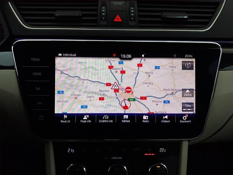 Škoda Superb (2017) Laurin&Klement 2.0 TDI - fotka 16 z 26