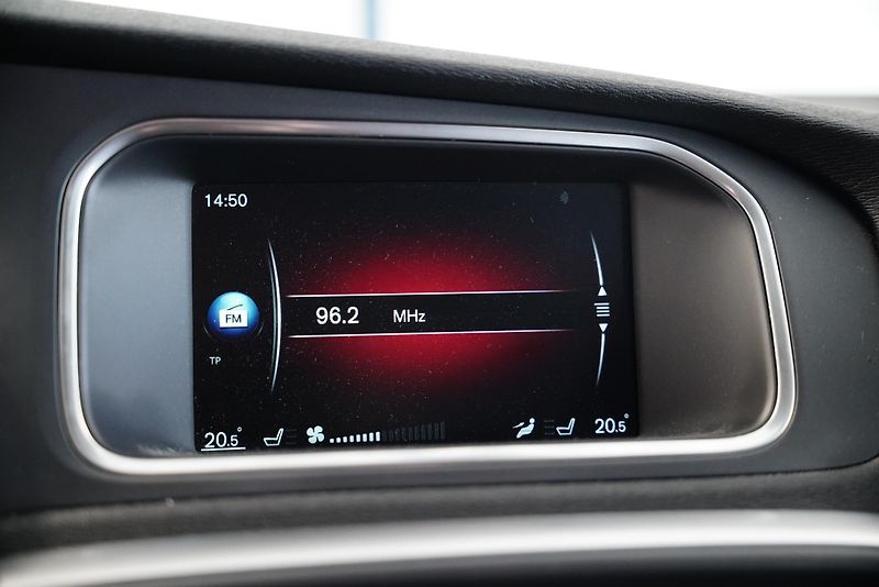 Volvo V40 - fotka 13 z 23