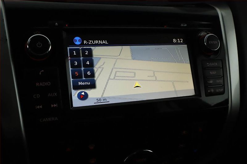 Nissan Navara (2016) 2.3 dCi, 4X4, Automat, Navi - fotka 13 z 18