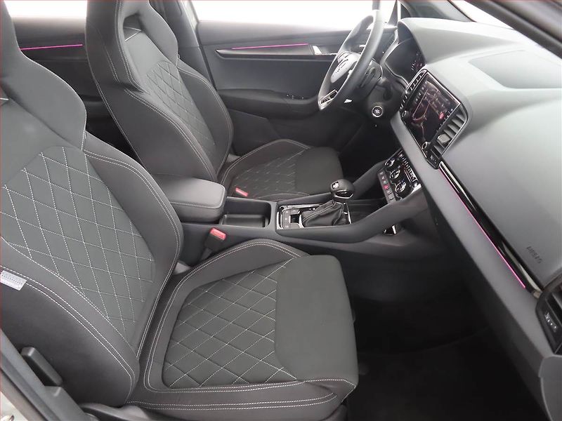 Škoda Karoq (2024) Sportline 2.0 TDI - fotka 9 z 15