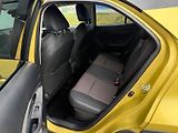 Toyota Yaris Cross 1.5 HSD e-CVT Executive FWD - náhled 23