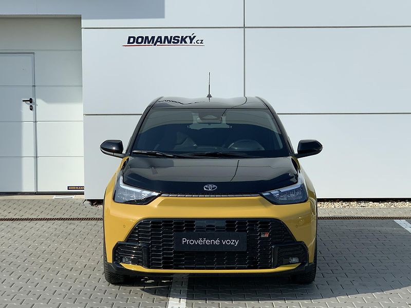 Toyota Aygo X GR SPORT 1,5 HEV AT - fotka 10 z 14