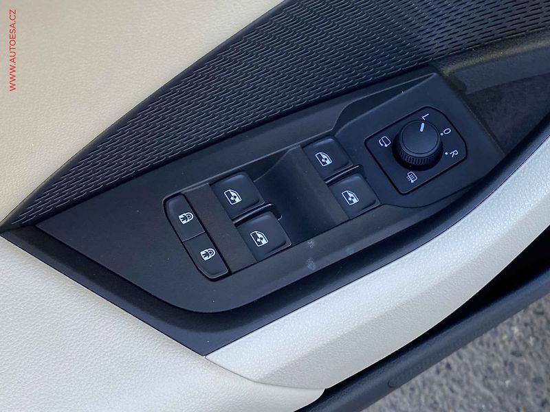 Škoda Octavia (2021) 1.5 TSi, 1.maj,ČR, Style, LED - fotka 11 z 18