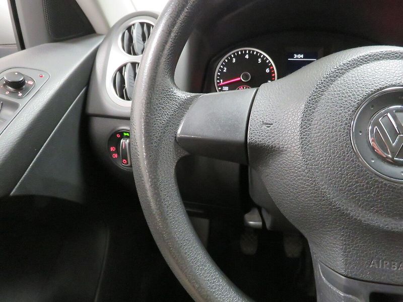 Volkswagen Tiguan - fotka 17 z 24
