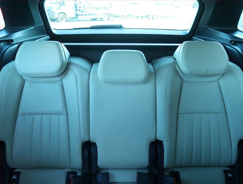 Škoda Karoq (2019) 2.0 TDI, Serv.kniha, Kůže - fotka 10 z 25
