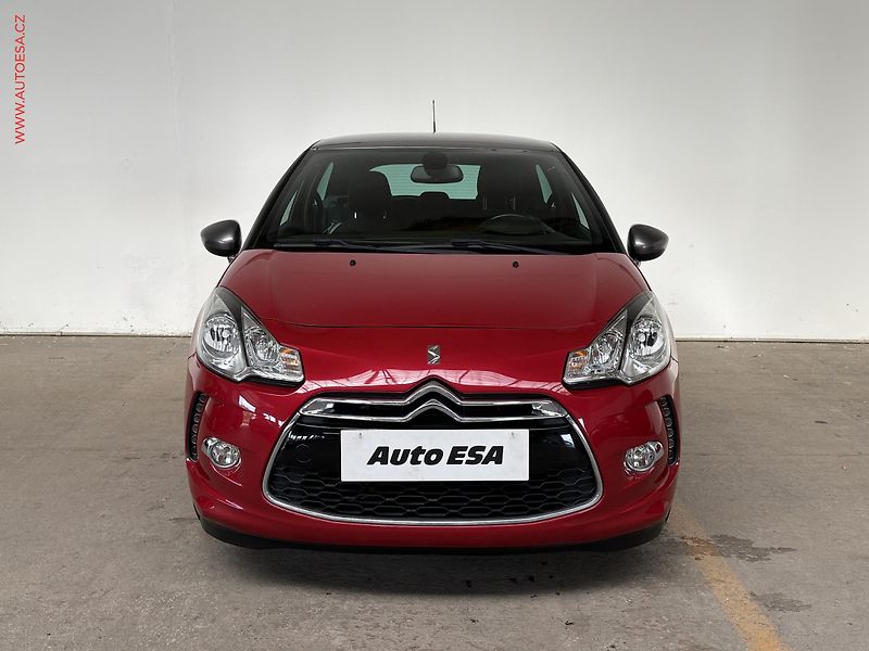 DS Automobiles DS3 (2016) 1.2PT, Navi, kamera - fotka 2 z 14