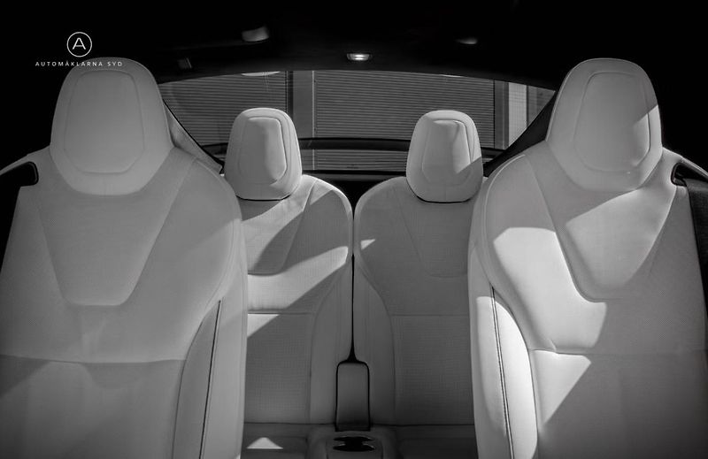Tesla Model X Plaid 6 míst AWD Tažné Pano. - fotka 13 z 24