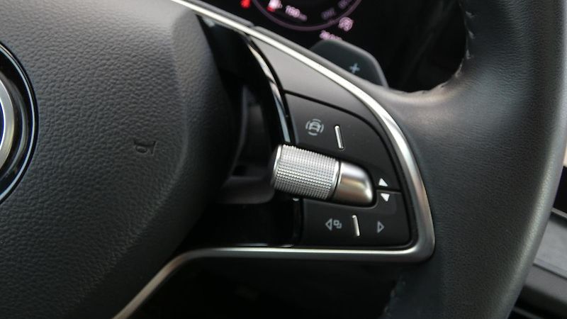 Škoda Kodiaq 2,0 TDi Selection 142 kW 4x4 D - fotka 13 z 27