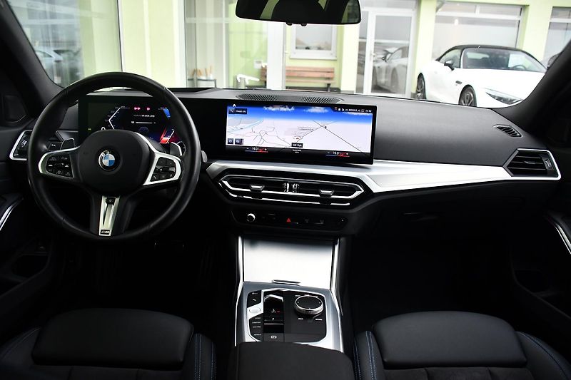 BMW Řada 3 320D xDrive M-SPORT ČR 1.M - fotka 5 z 47