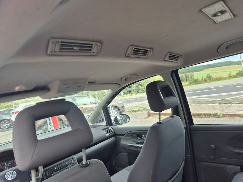 Volkswagen Sharan 1.9TDi 96kW,nová STK,7míst,DPH - fotka 20 z 25