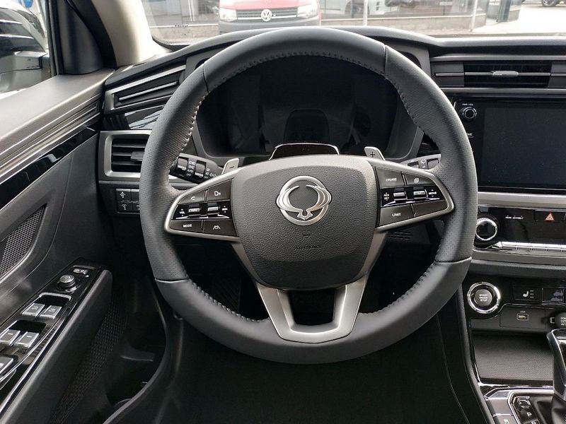 KGM Korando 1.5T, SMART,2WD, AT, SKLADEM - fotka 18 z 35