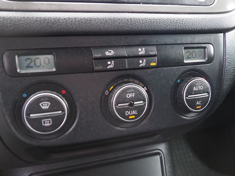 Volkswagen Tiguan (2008) 2.0 TDI, 125kW, 4Motion - fotka 25 z 31