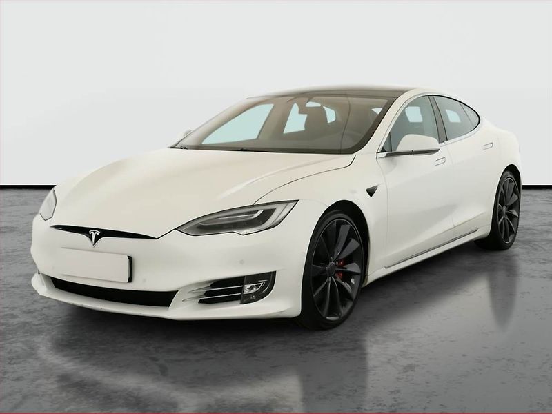 Tesla Model S (2017) 100D, SoH 93% - fotka 2 z 21