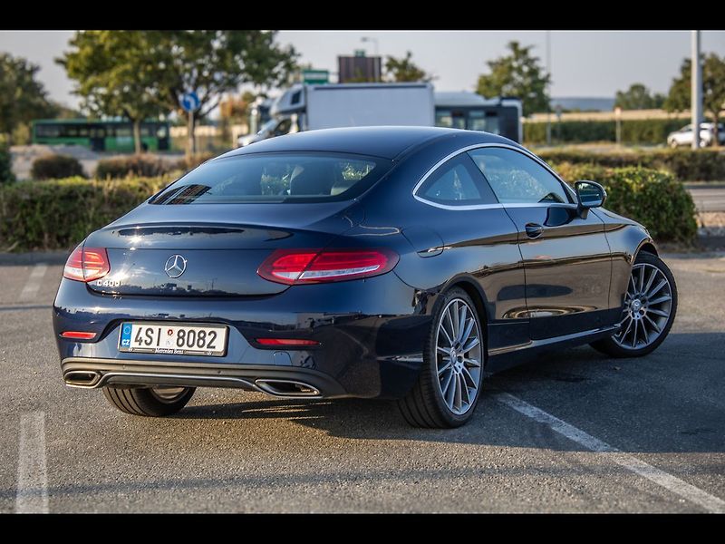 Mercedes-Benz Třídy C 4MATIC 2016 - fotka 4 z 30