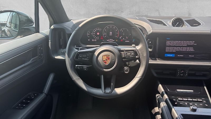 Porsche Cayenne Coupé Black Edition - fotka 19 z 23