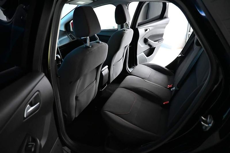 Ford Focus (2016) 1.5 SPORT ECOBOOST - fotka 9 z 25