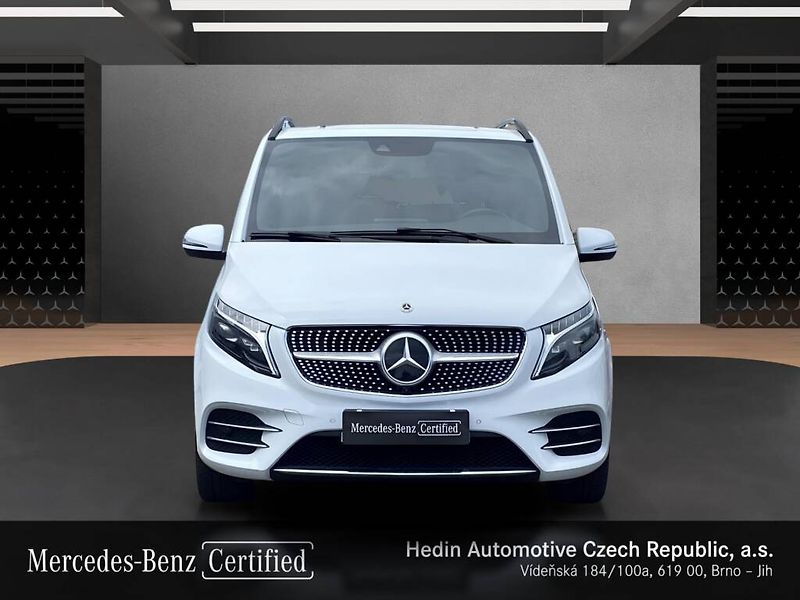 Mercedes-Benz Třídy V (2024) 300 d 4M long - fotka 8 z 27