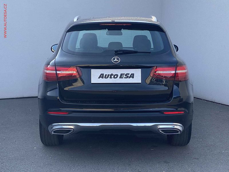 Mercedes-Benz GLC (2017) 2.2 CDi 220D 4Matic, AT, LED - fotka 5 z 21