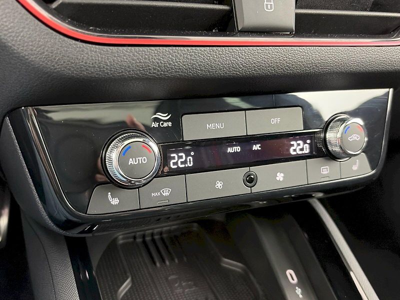 Škoda Kamiq (2025) DSG 1.5TSI 110kW Monte Carlo - fotka 22 z 32