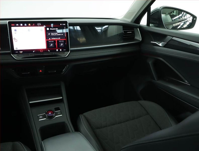 Volkswagen Tayron (2026) 1.5 eTSI - fotka 8 z 19