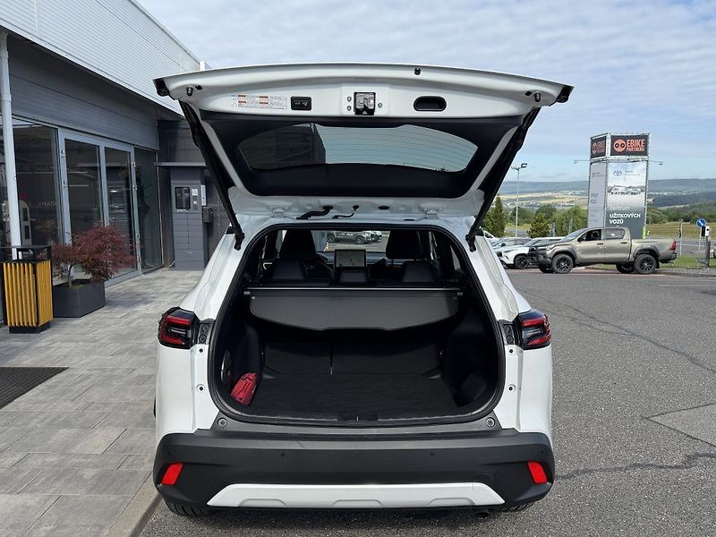 Toyota Corolla Cross 2.0L HEV 180 - 4x2 - 1 CVT - fotka 7 z 26