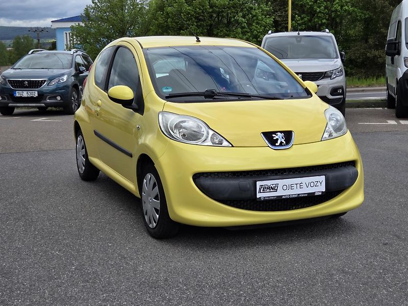 Peugeot 107 (2006) 1.0 i 68 MAN 5 - fotka 7 z 18