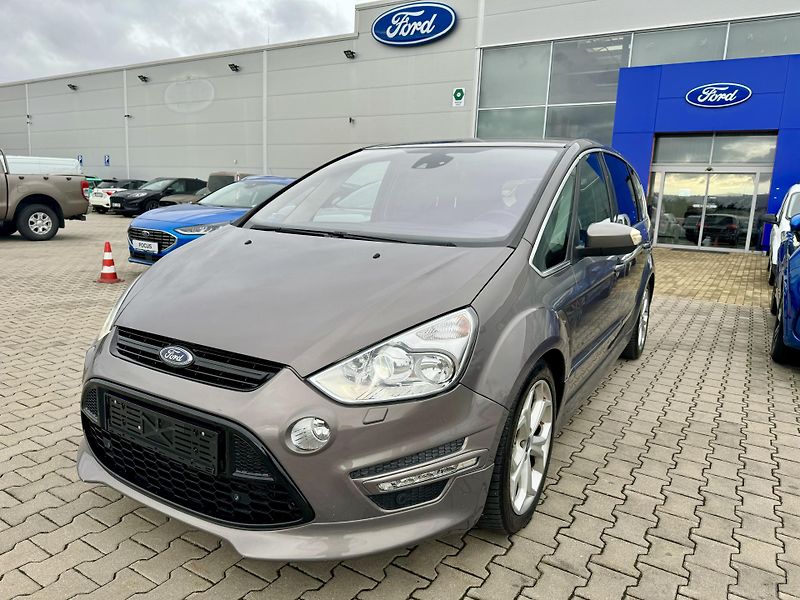 Ford S-MAX (2012) 2.2 TDCi TITANIUM S 7 MÍST - fotka 3 z 15